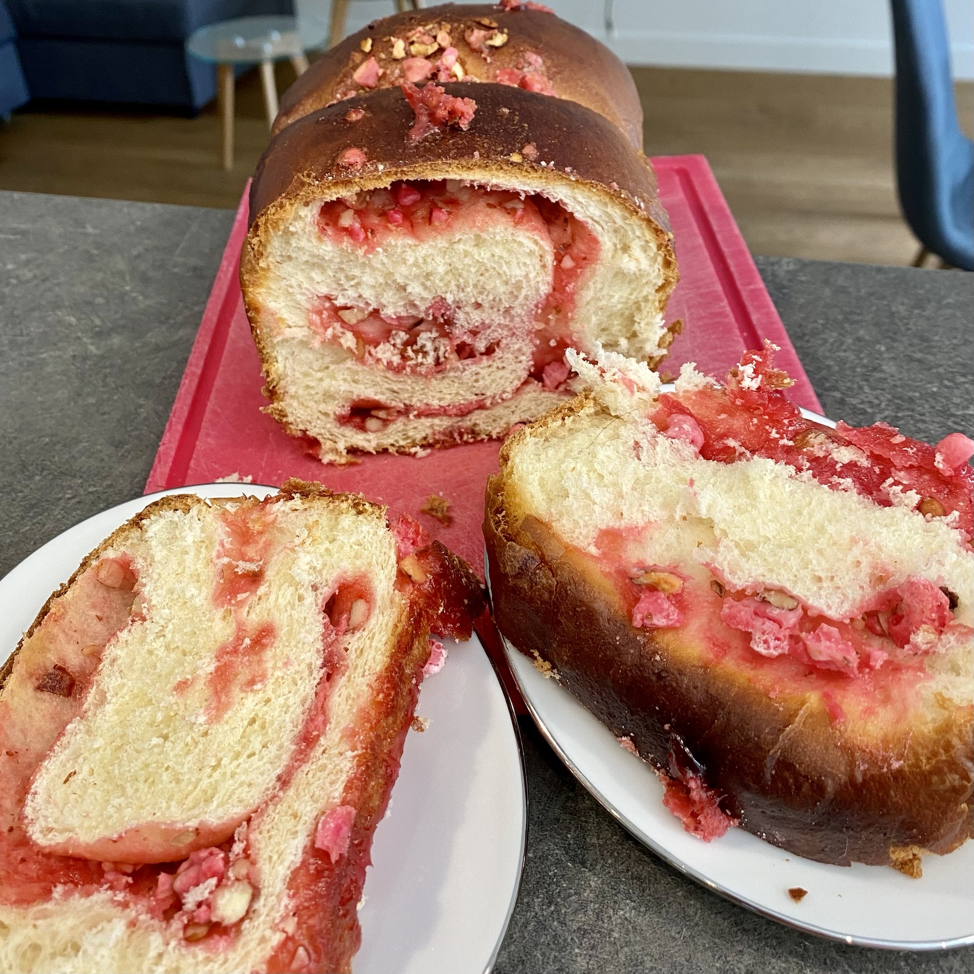 Brioche aux pralines roses